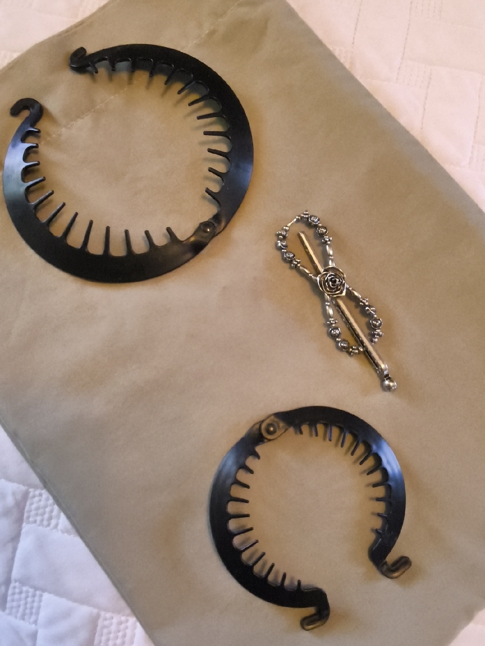Flex-8 Hair Silver Hair Accessory/w Ponytail Holders